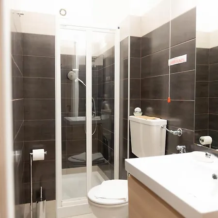 Oda ve Kahvaltı Enjoy Music 3*