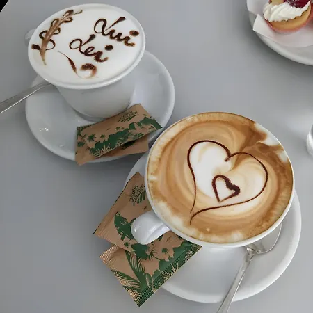 Bed and breakfast Enjoy Music 3*