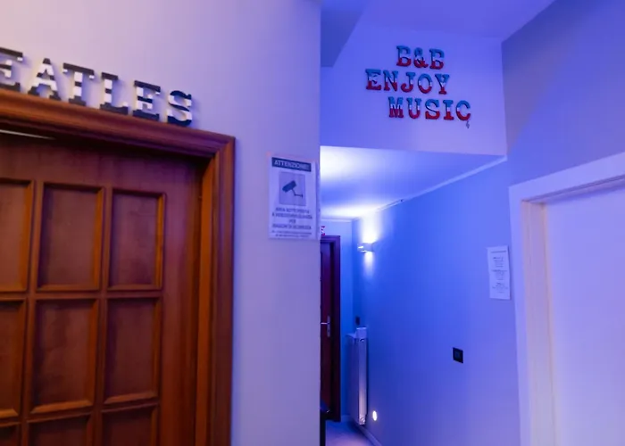 Enjoy Music Alojamento de Acomodação e Pequeno-almoço Villa San Giovanni